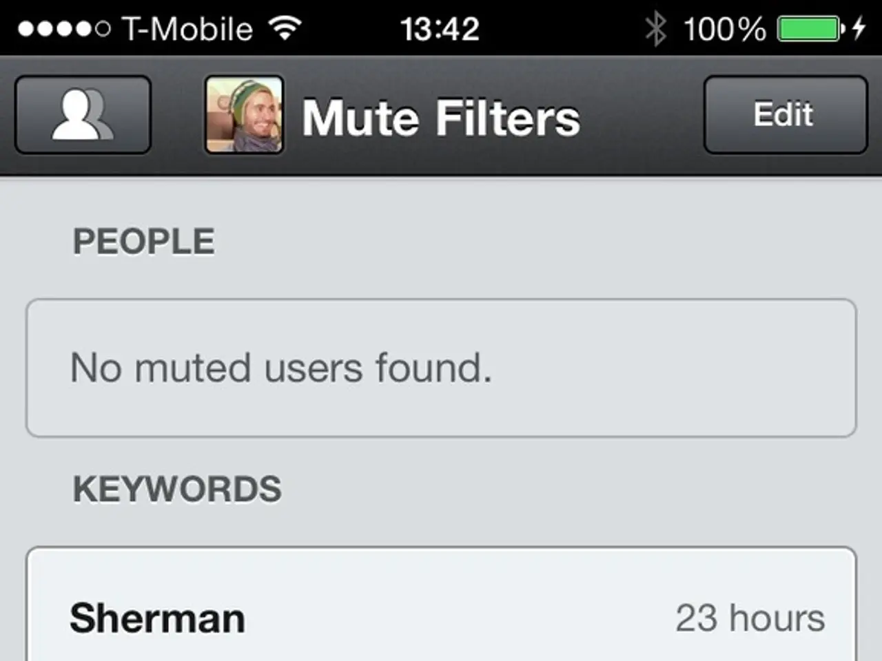 Wide rollout underway for Moto Tag app update, installing UWB firmware