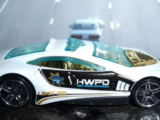 Autonomous Delivery by Tesla Highlights Week 26/25; Musk Dismisses Aides, Semi-Rumors Swirl, Xiaomi...