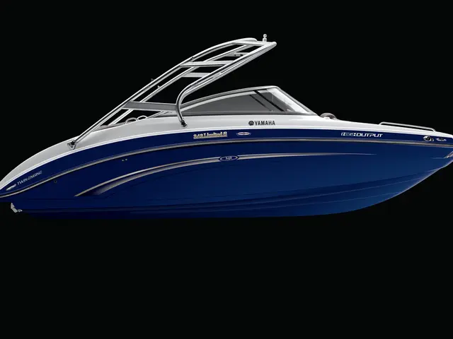 Sailing revolution: Inflatable dual wingsails boosting catamaran industry to unprecedented levels