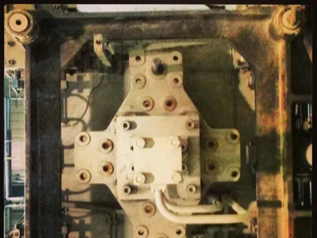 Electronic Semiconductors Derived from Metalloid Elements