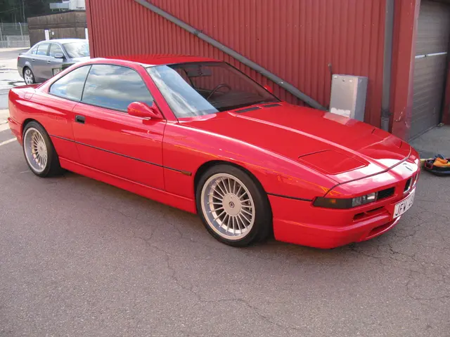 Exploring the Porsche Taycan 4S Black Edition: Key Features Spotlighted in the Sports Electric...