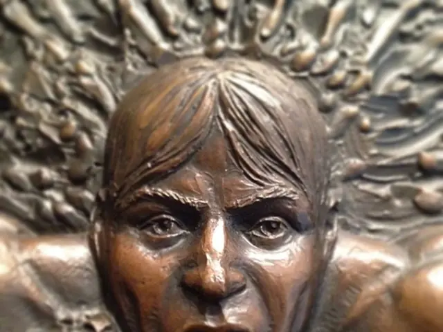 Decorating your Minecraft base with copper golems: a guide