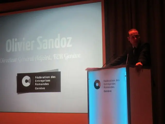 Custom AI Voice Assistant Platform Review - Examining 11.ai's Capabilities