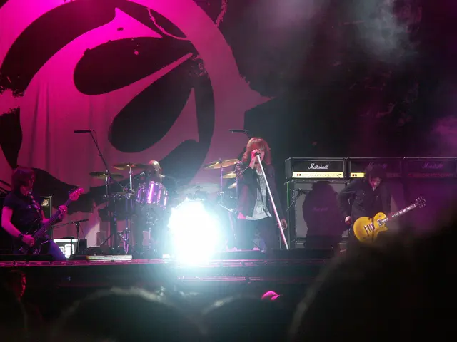 Discussion: An Unfiltered Chat with Diode on 'Radial': Gritty Power and Dramatic Turmoil