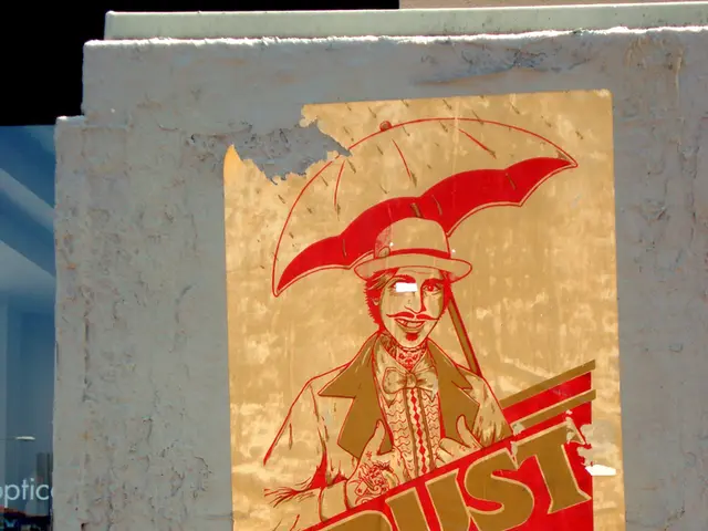 Harnessing the Potential of Faith in Artificial Intelligence Leadership