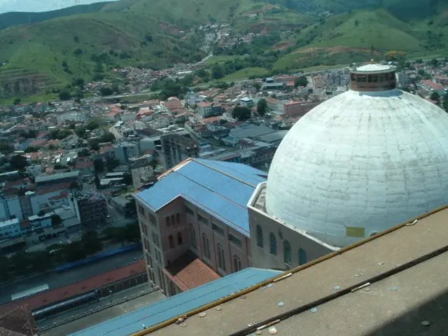 Ethereum Faces Turbulence: Can Ethereum Bulls Dispel the Gloom?