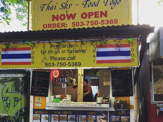 Investment Experts Caution Against Hasty Crypto Purchases - Except for These Pre-Sale...