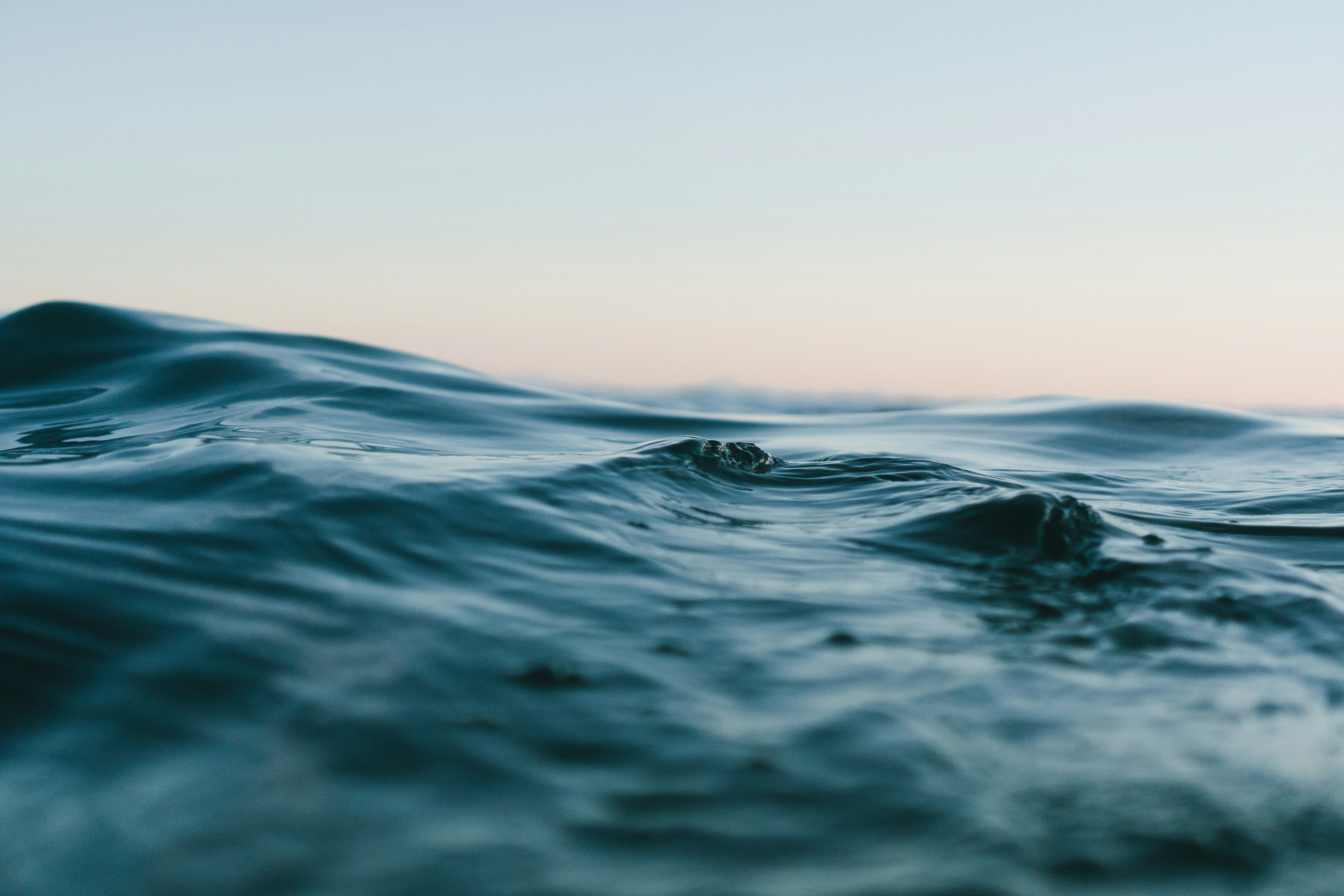 Stock price surges 32% in April before Q1 earnings, driven by analyst predictions of moderate revenue increases and rumors of a significant capital increase for potential Bitcoin acquisitions.